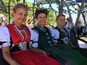 Mehr über den Artikel erfahren Swiss Folklore Festival auf dem Vounetz